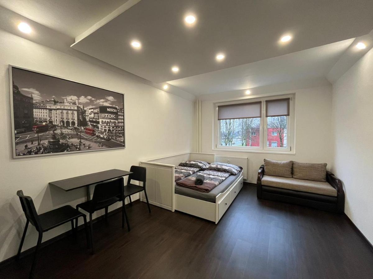 Apartment Charkovska Karlsbad Eksteriør billede